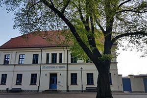 Schreibwerkstatt Teil 2 Ost-West-Biografien